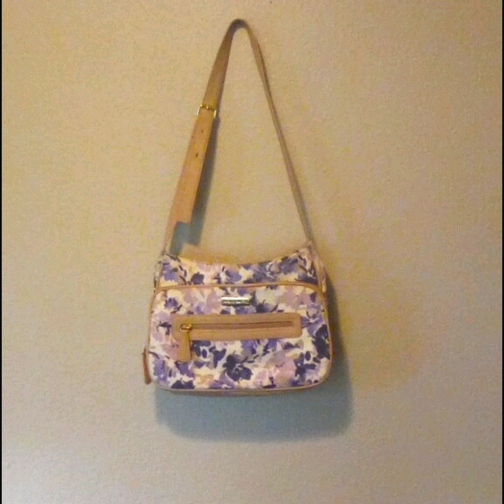 Cute floral print purse